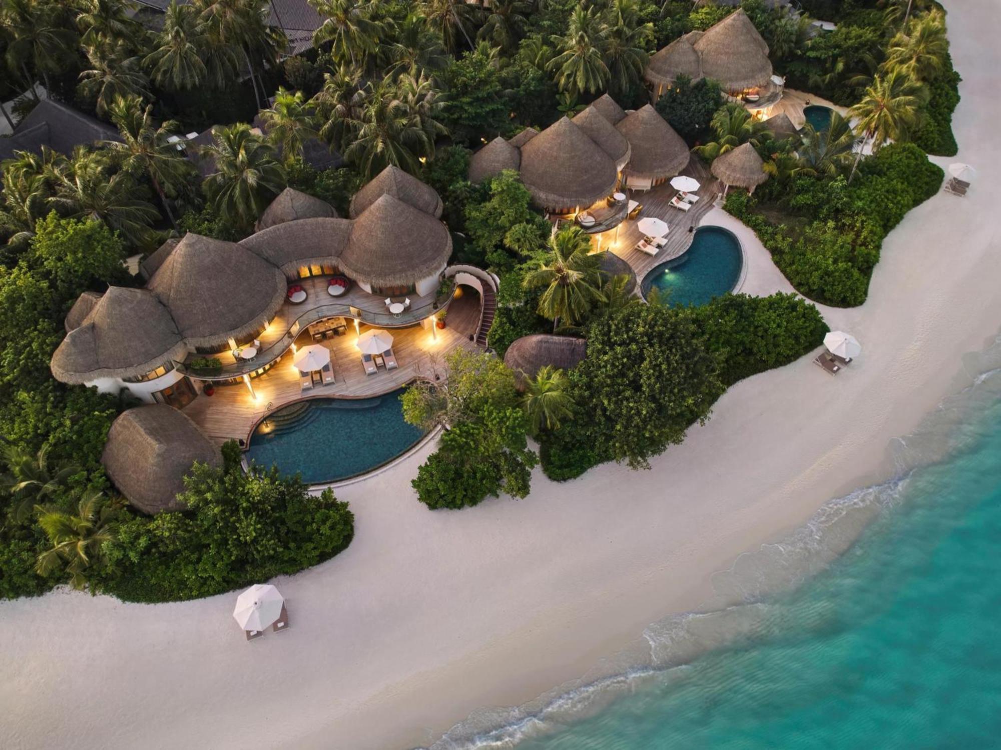Готель The Nautilus Maldives Kamadhoo Екстер'єр фото
