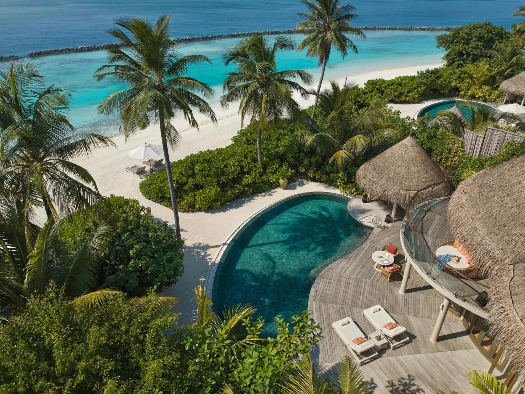 Готель The Nautilus Maldives Kamadhoo Екстер'єр фото