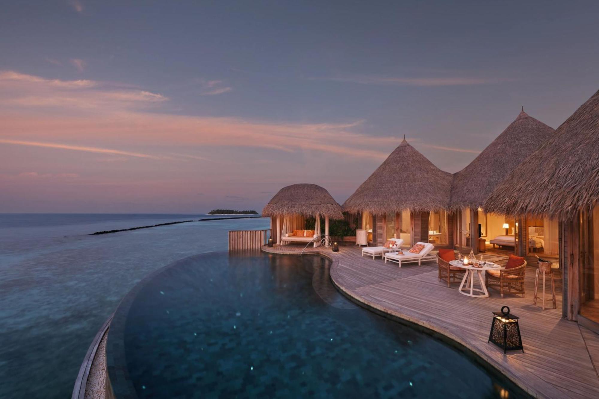 Готель The Nautilus Maldives Kamadhoo Екстер'єр фото